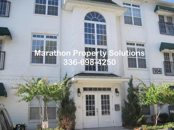 104 Sunset Cir Unit 301, Greensboro, NC 27408