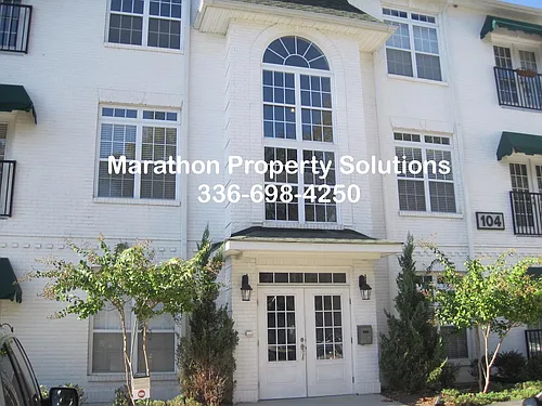 104 Sunset Cir Photo 1