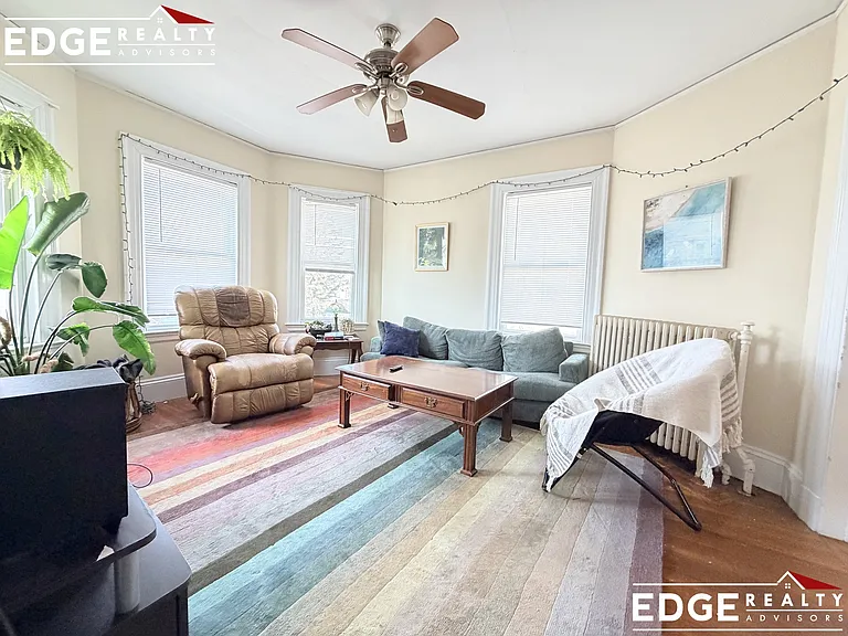 73 Leicester St #2 — Photo 5