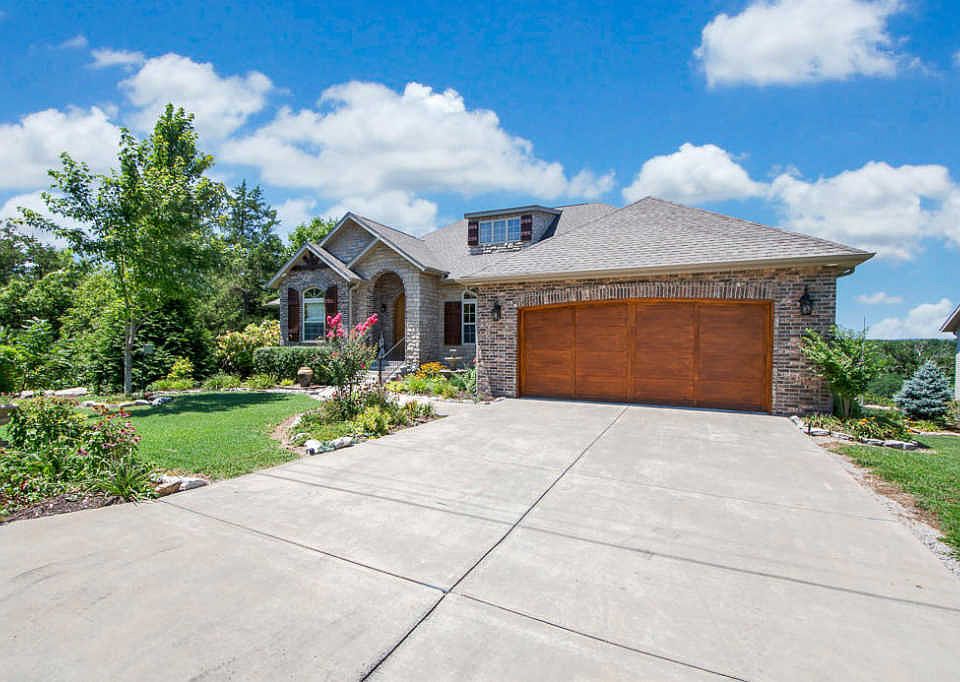 1st image of 19 China Berry Ln