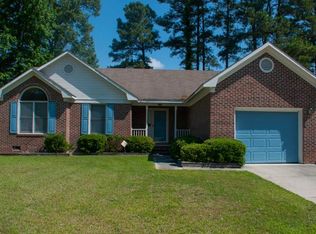 5187 Egret Ct, Fayetteville, NC 28303