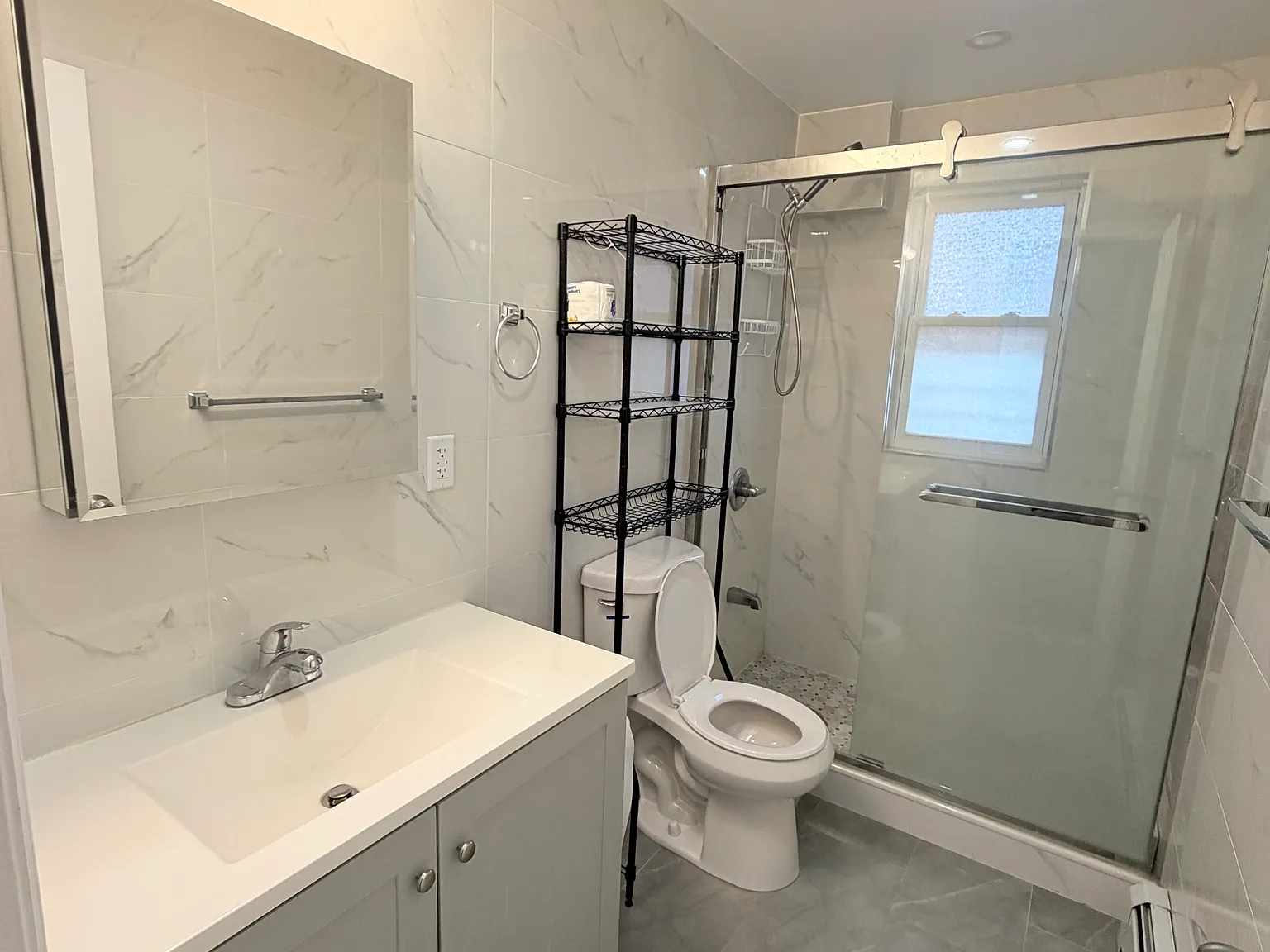 123-15 Hillside Avenue — Photo 4