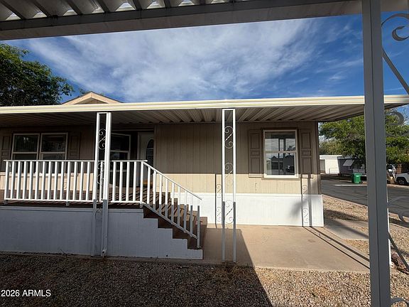 3rd image of 501 E RAY Road #8