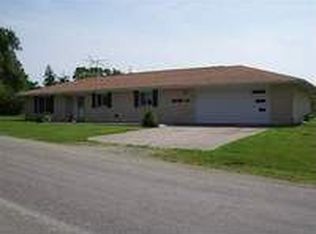 201 S Brooks St, Wayland, IA 52654