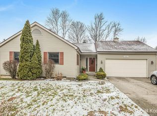 1421 Laurel Ave SE, Grand Rapids, MI 49506