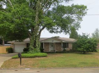 7009 Kelvin Ter, Pensacola, FL 32503