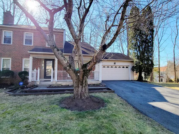 2205 Blue Valley Dr, Silver Spring, MD 20904