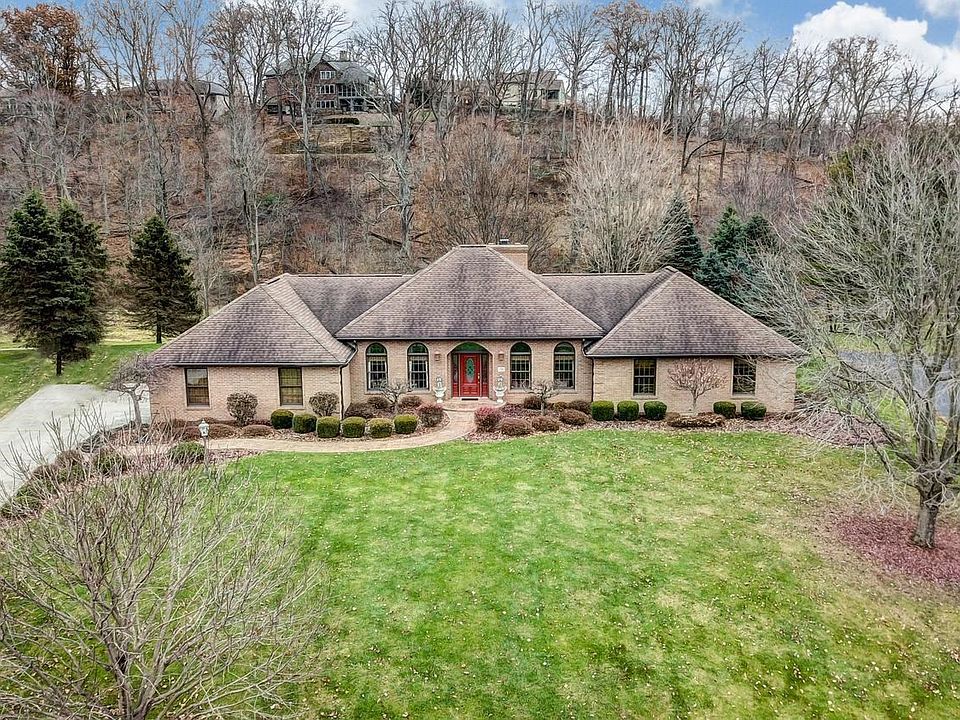 1st image of 230 Bryn Du Dr