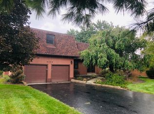 6096 Borror Rd, Grove City, OH 43123