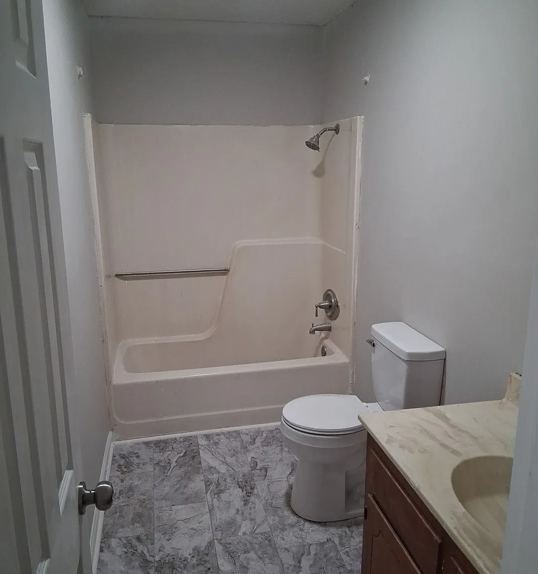 2 bed, 950 sqft, $1,250 — Photo 4