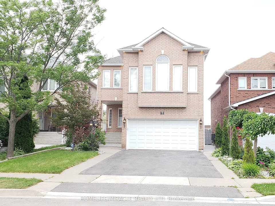 6 Sweet Briar Ln