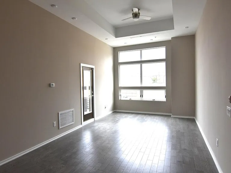 958 Shackamaxon St #1 — Photo 5