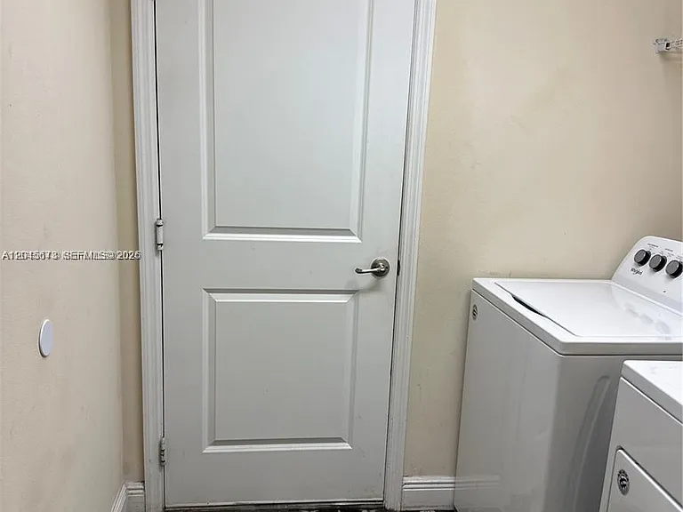 4900 NW Ironton Ave — Photo 15