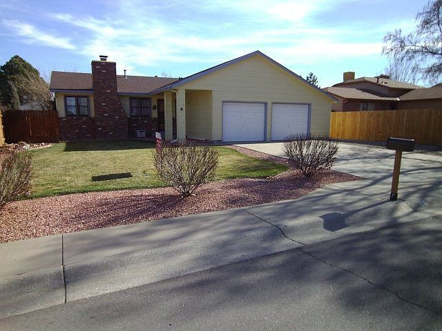 1st image of 6 Hudspeth Ln
