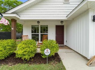 3988 Edgefield St, Pace, FL 32571