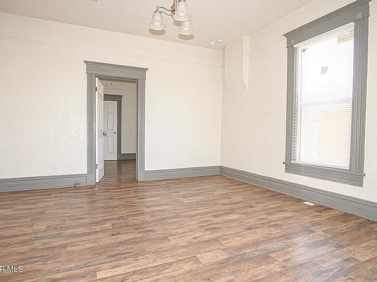 2111 Portland Ave #2 — Photo 3
