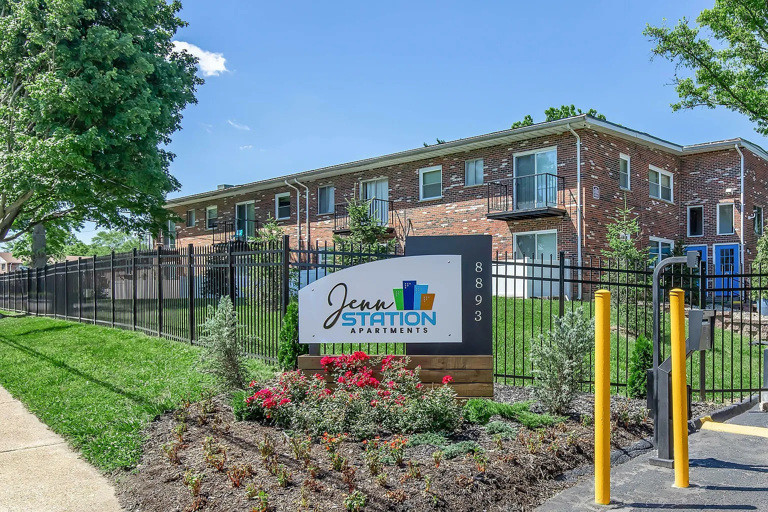8893 Maya Ln #93-D photo 1
