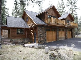 69820 Pine Ridge Rd, Sisters, OR 97759