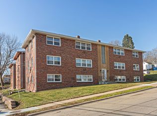 4821 Nicholas St, Omaha, NE 68132
