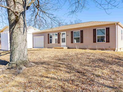 6000 N Graceland Dr, Peoria, IL, 61614