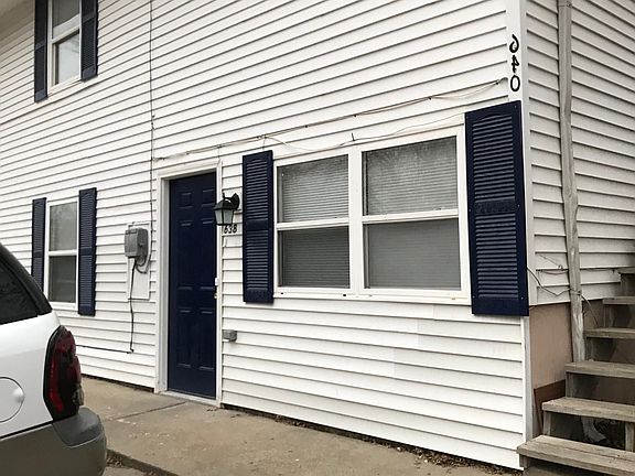 2nd image of 640 N Hocker Ave
