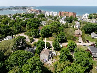 9 Shore Garden Rd, Hull, MA, 02045