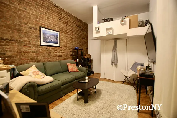 Rented by JM Preston Properties LLC | media 34