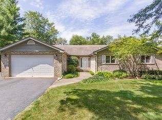 8140 Sunset Rd, Willowbrook, IL 60527