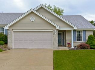 9 Quiet Meadow Ct, Saint Peters, MO 63376