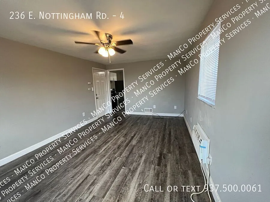 236 Nottingham #4 - 1 Bed - 1 Bath - Available Now — Photo 3