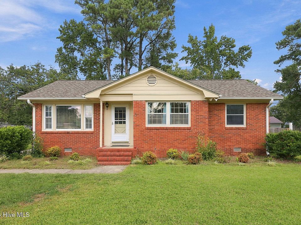 1st image of 203 Mercer Road