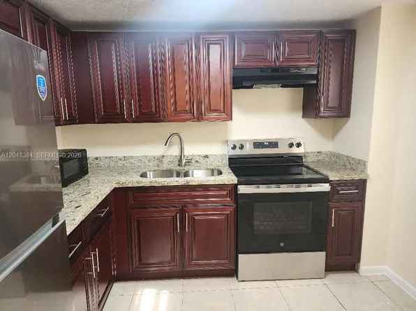 1700 NW 58th Ter APT 2E, Fort Lauderdale, FL 33313