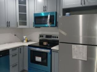 5600 226th St, Oakland Gardens, NY 11364