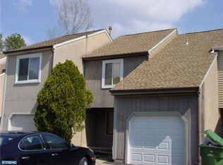 23 Queen Ann Ct, Marlton, NJ 08053