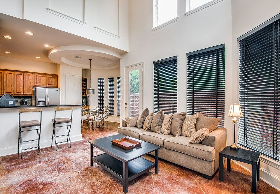 1st image of 18134 Frankford Lakes Cir