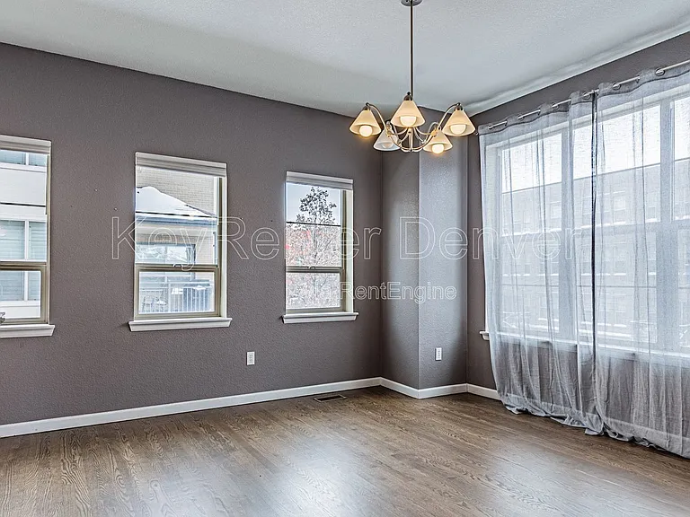 492 S Saulsbury St — Photo 14