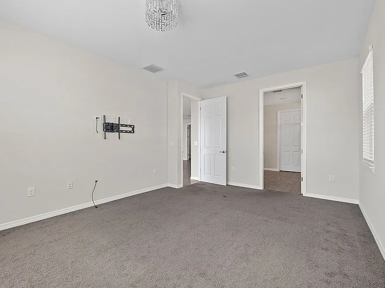 133 SW 37th Ave — Photo 20