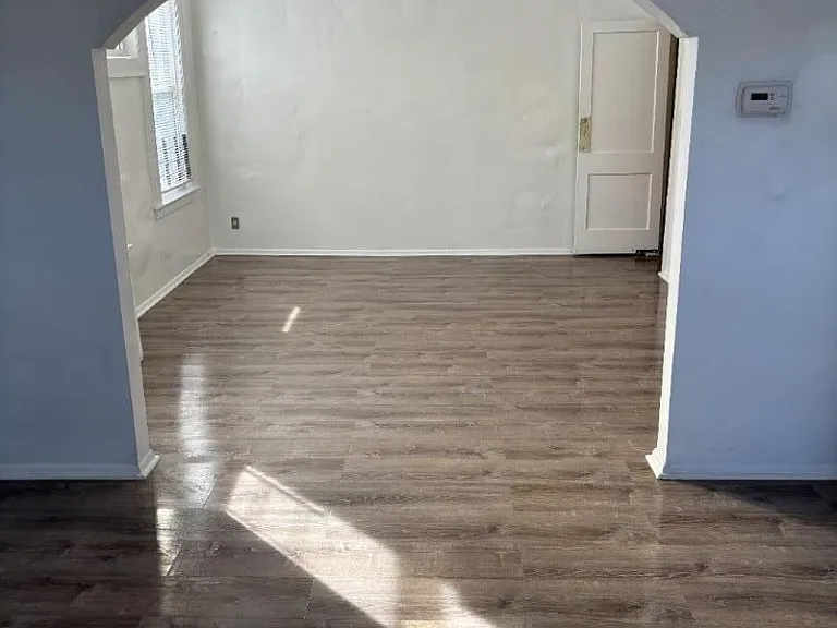 30 Underwood St — Photo 12