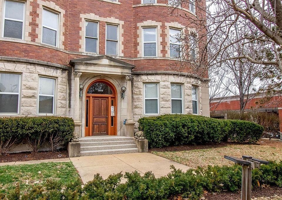 1st image of 4317 Lindell Blvd APT I