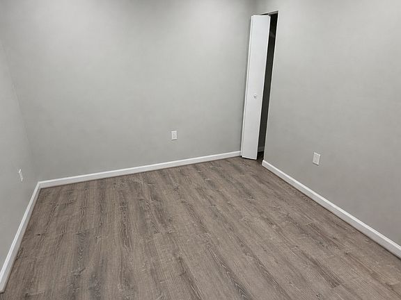 4th image of 430 Girard St APT 202