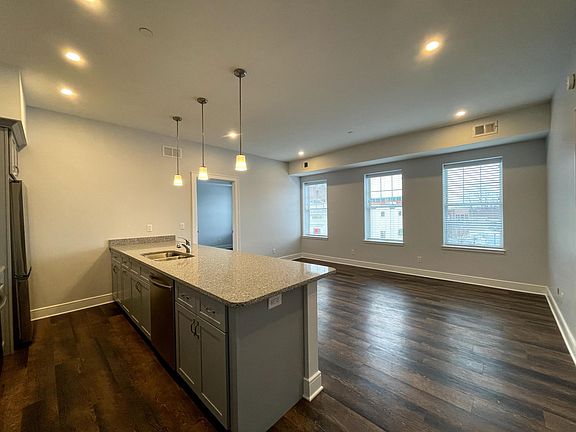 2nd image of 15 Park St #302