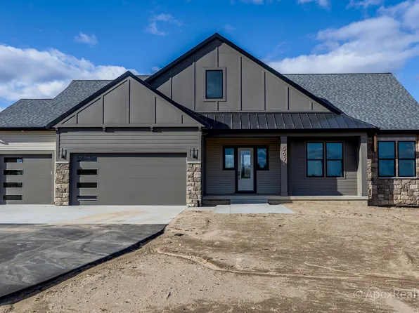 5631 Pioneer Pass SE #15, Caledonia, MI 49316