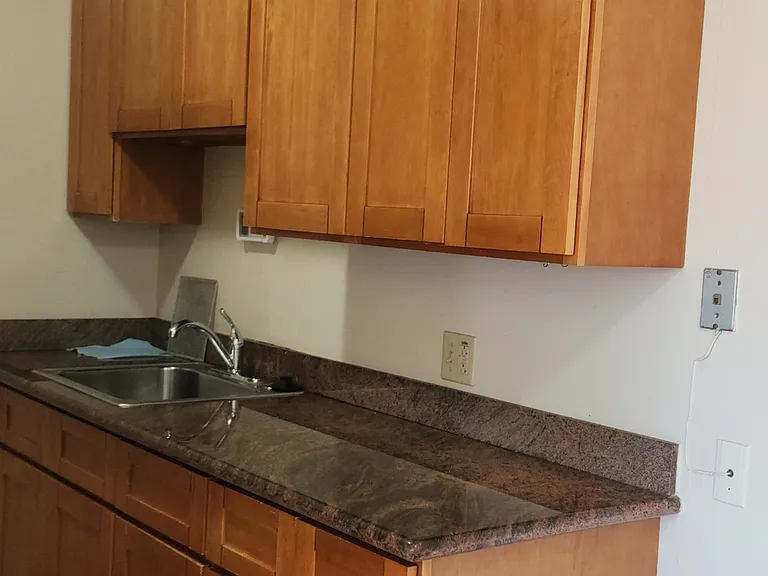 2740 College Ave #305 — Photo 10