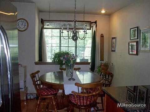 5th image of 11415 Lynhurst Dr
