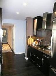 5th image of 700 W East St Unit 3101