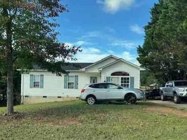 5816 Sparrow Dr, Granite Falls, NC 28630