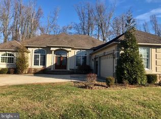 12 Lansbrook Ct, Sewell, NJ 08080