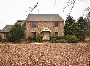 395 Bougher Hill Rd, Easton, PA 18042