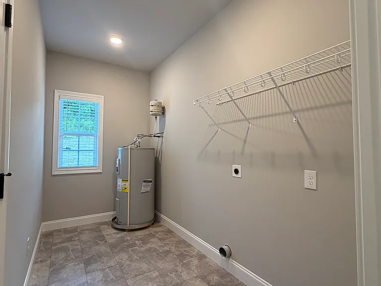 2616 Parkers Meadow Ln — Photo 17
