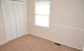 1607 Morehead Ave — Photo 10